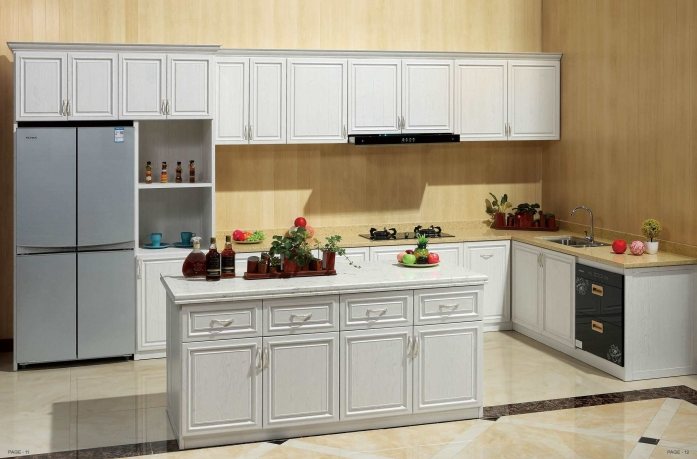 鋁材十大品牌廠家教你如何保養(yǎng)和清潔全鋁家居？