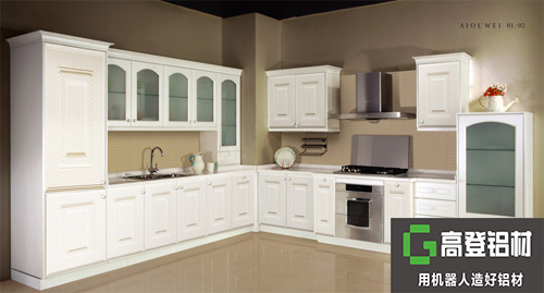 全鋁家居 理想很豐滿，現實很骨感
