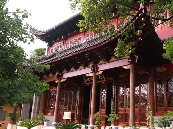 寺廟設計施工的環保措施