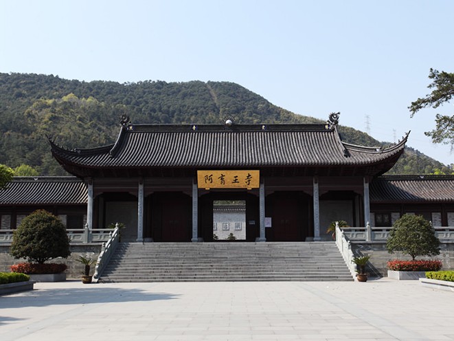 中國(guó)傳統(tǒng)建筑中的龍文化