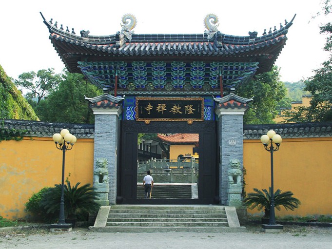 寺廟設計要求的法規更新與適應